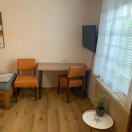 Pensionat Roccos Raum 3*