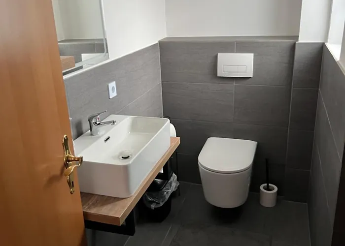 Roccos Raum Pensionat Kapfenberg