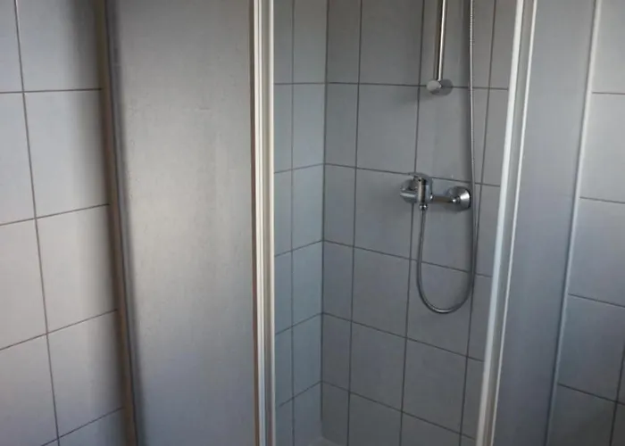 Roccos Raum Pensionat Kapfenberg